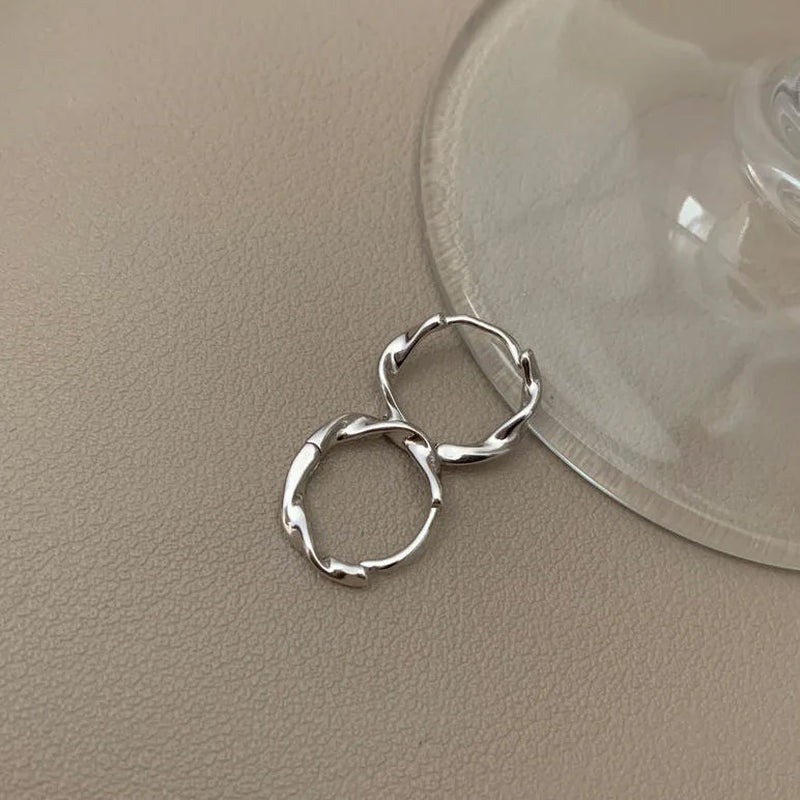 European Small Mobius Ring Stud Earrings Women 2021 Minimalist Metal Twisted Piercing Korean Fashion Jewelry