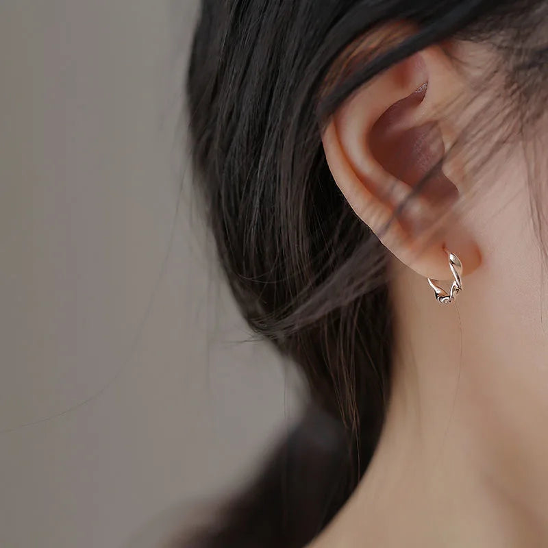 European Small Mobius Ring Stud Earrings Women 2021 Minimalist Metal Twisted Piercing Korean Fashion Jewelry